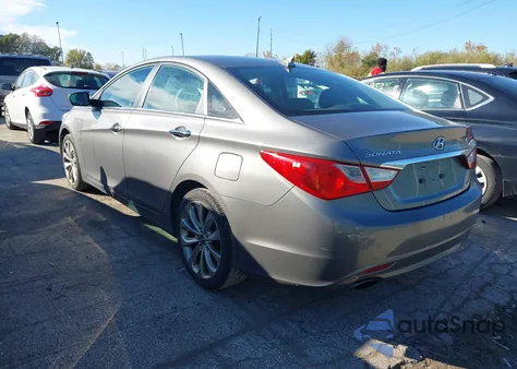 2011 Hyundai Sonata Se z USA, uszkodzony, nr VIN 5NPEC4AC7BH061011